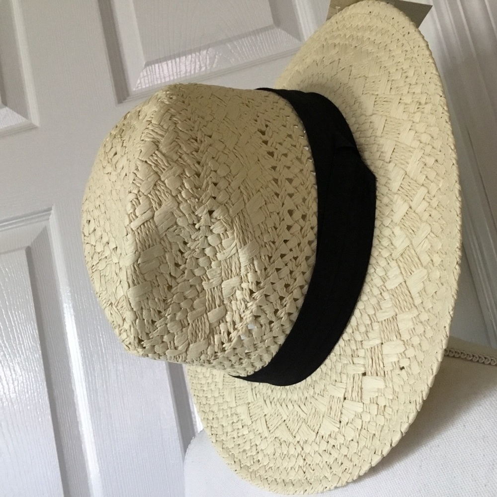 We Come Natural Panama Hat - Picture 3 of 4